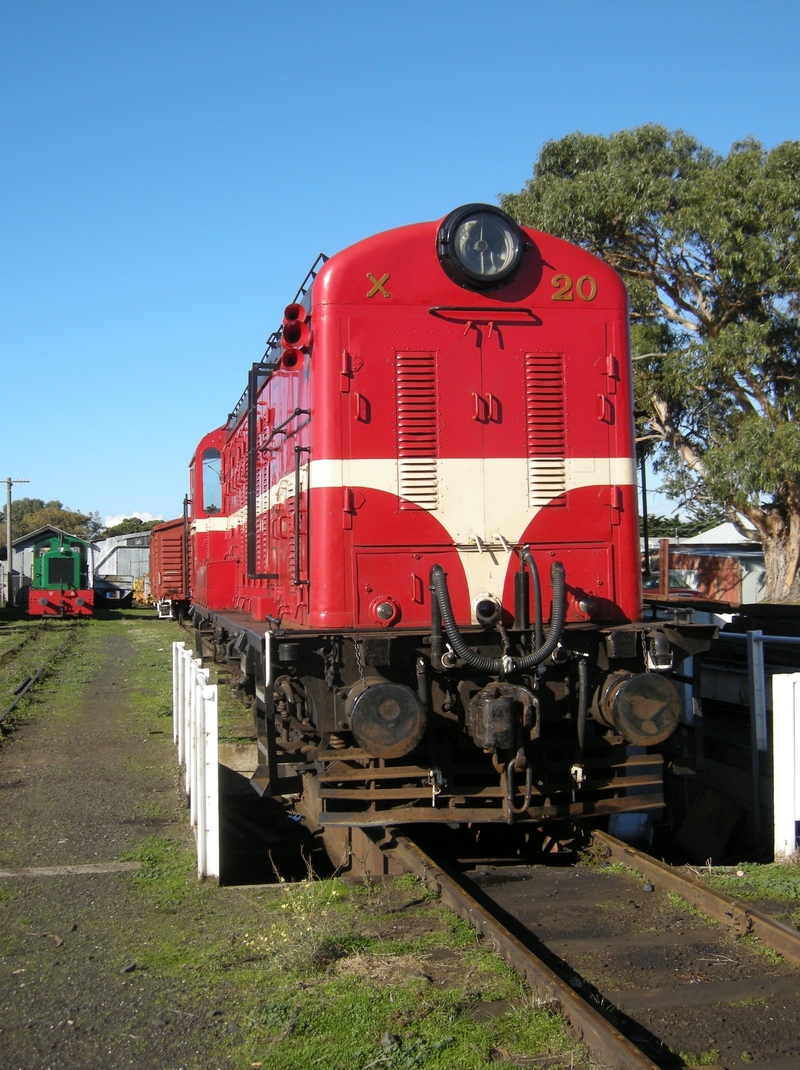 137703: Queenscliff X 20