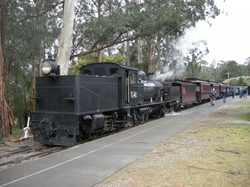 137728: Menzies Creek Up Passenger G 42