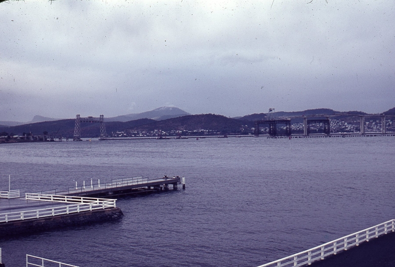 400011: Hobart view across Derwent River from railway yards