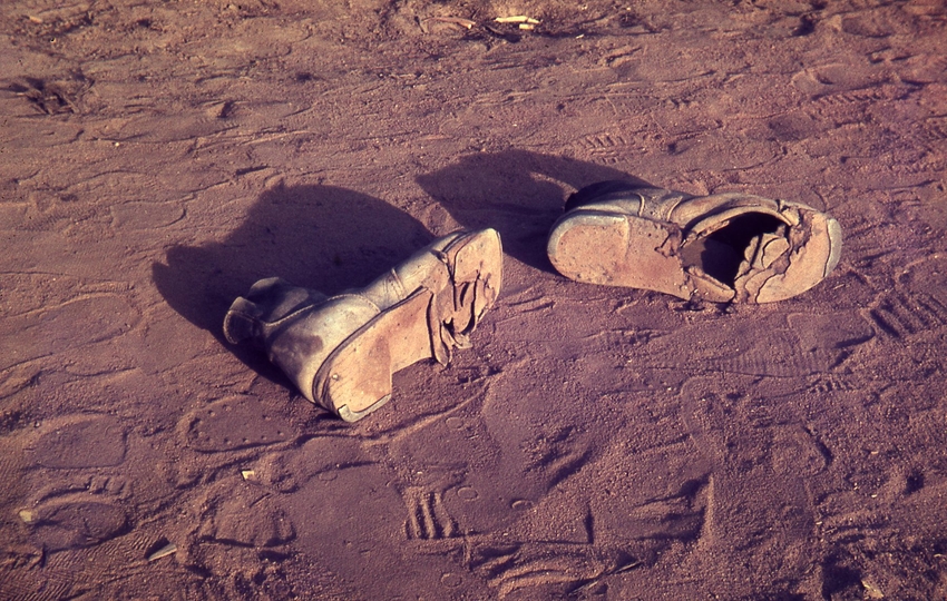 400088: BHP construction camp Milner Bay Groote Eylandt Weston Langford's discarded boots