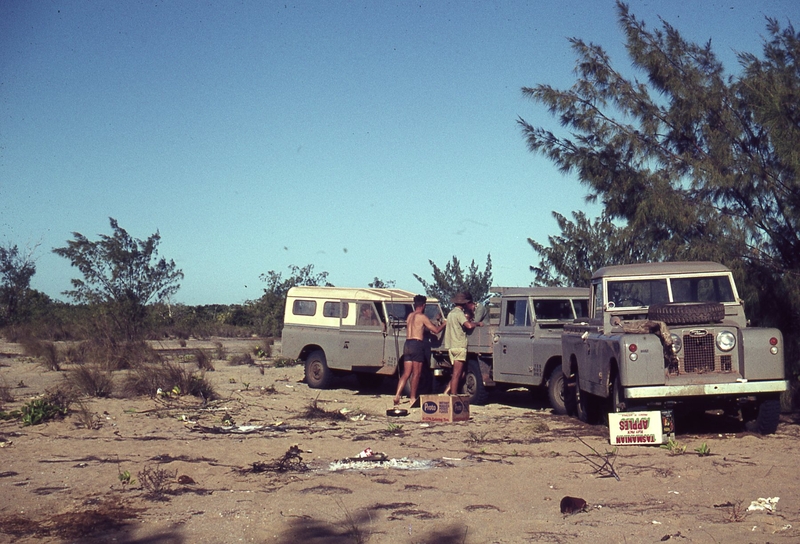 400095: Groote Eylandt NT Beach 5 Miles South of Amagu River