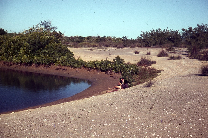 400096: Groote Eylandt NT River near South Point