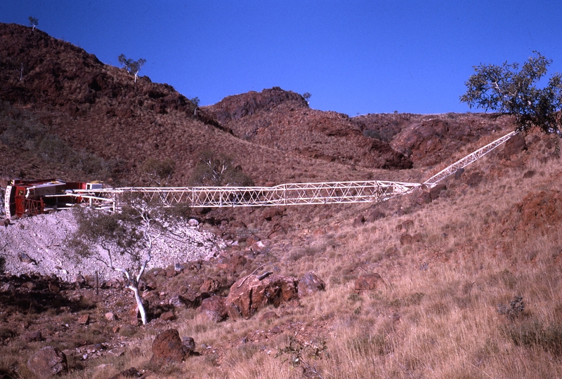 400291: Shay Gap WA Collapsed Crane