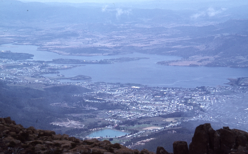 400323: Hobart Tasmania viewed from Mount Wellington