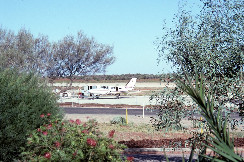 400516: Roxby Downs South Australia Airport