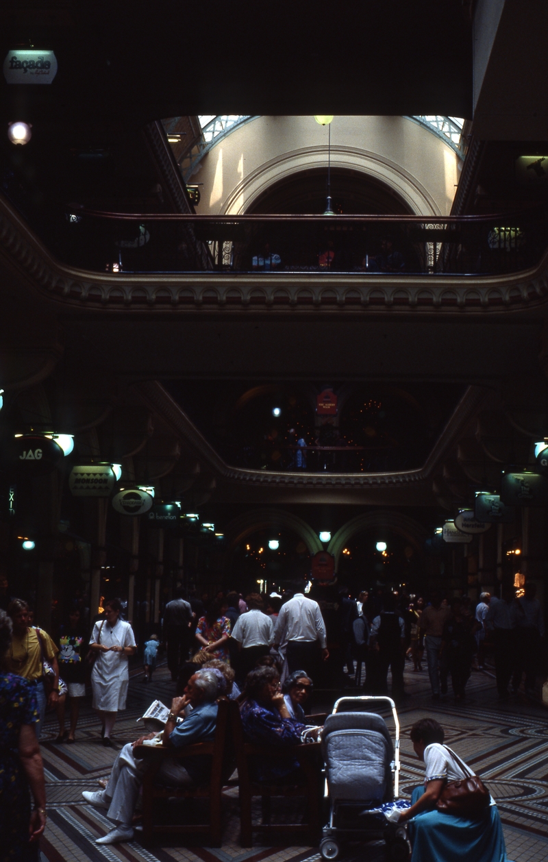 400616: Sydney NSW Interior Victoria Building