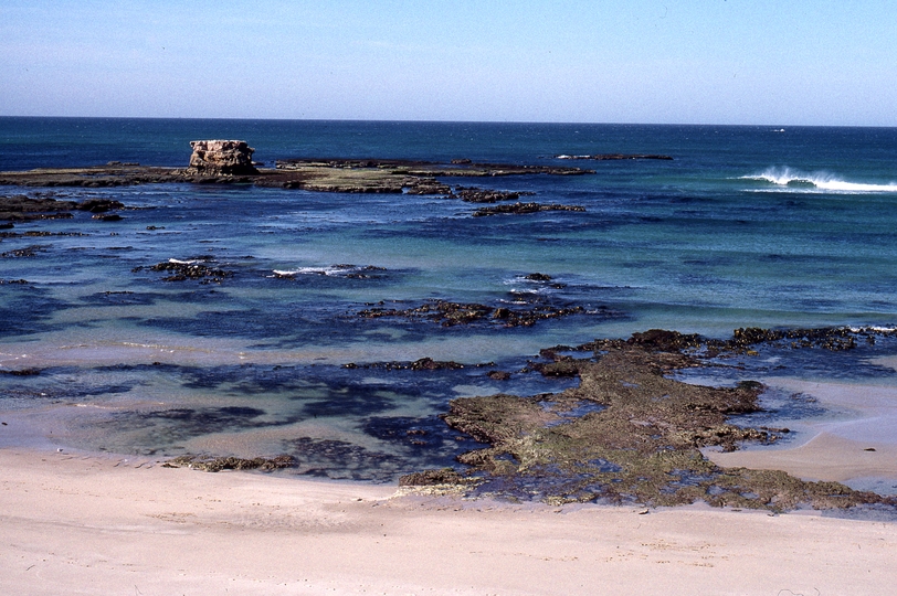 400744: Sorrento Victoria Back Beach Darby's Rock