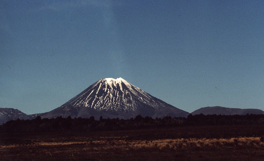 400831: Mount Ngauruhoe North Island NZ viewed from train