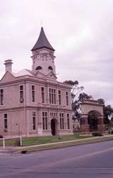 400950: Wallaroo SA Town Hall and Soldiers' Memorial