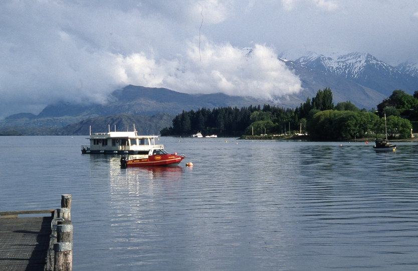 401008: Lake Wanaka South Island NZ