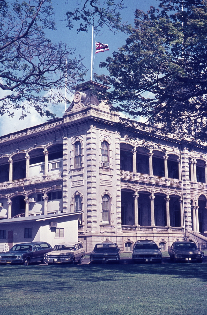 401048: Honolulu HI US Iolani Palace