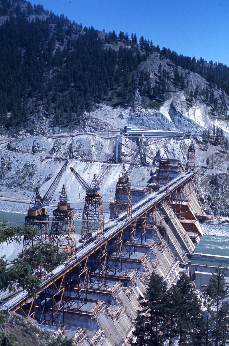 401152: Libby MT US Dam under construction