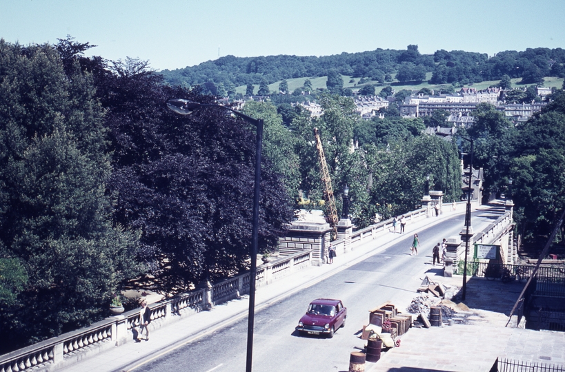 401348: Bath Somerset England North Parade