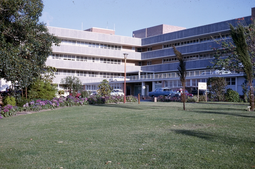 401600: Subiaco Western Australia King Edward Memorial Hospital back view Photo Wendy Langford