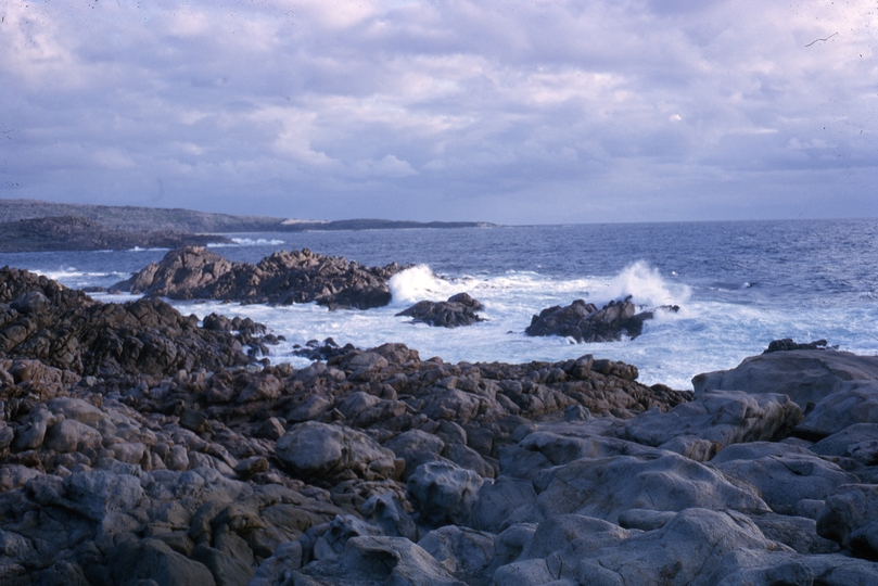 401611: Yallingup Western Australia Canal Rocks Photo Wendy Langford