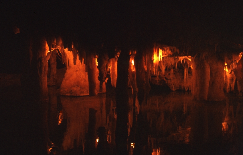 401669: Yanchep Western Australia Interior of Caves Photo Wendy Langford