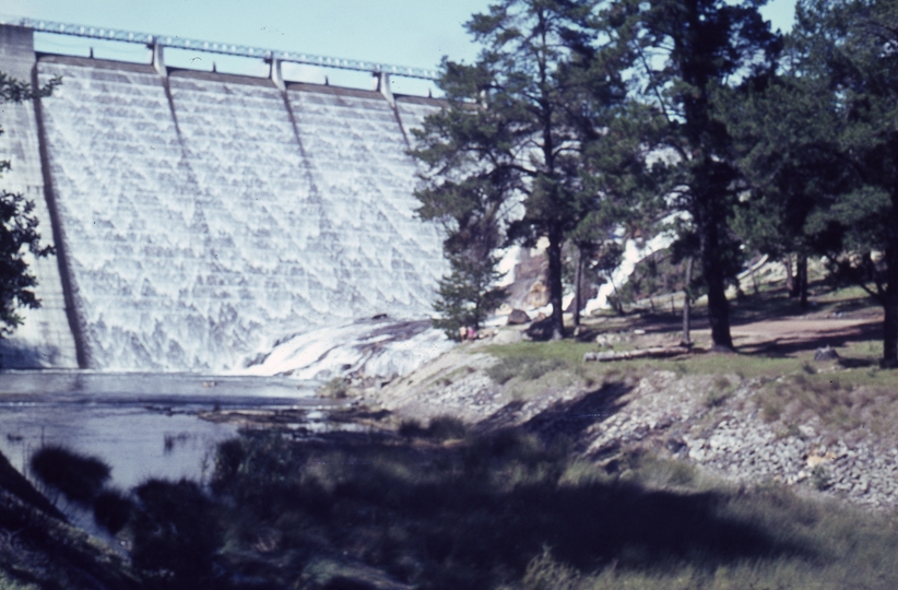 401679: Mundaring Dam Western Australia overflowing Photo Wendy Langford