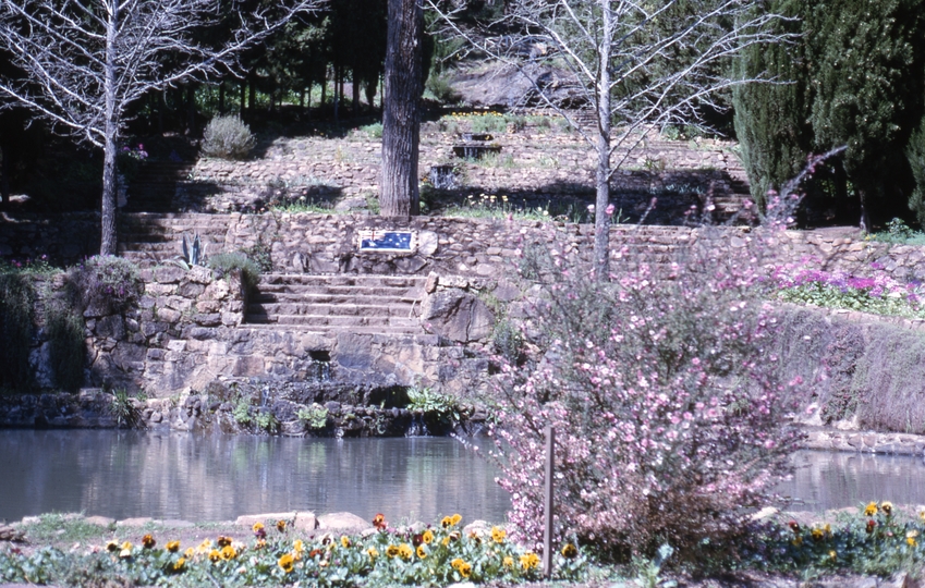 401680: Araluen Western Australia Gardens Photo Wendy Langford