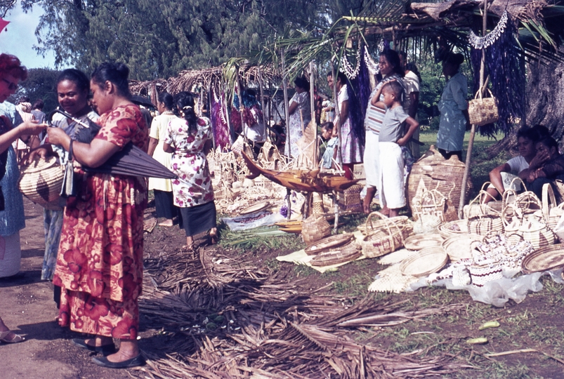 401776: Foui Tonga Market Place Photo Wendy Langford